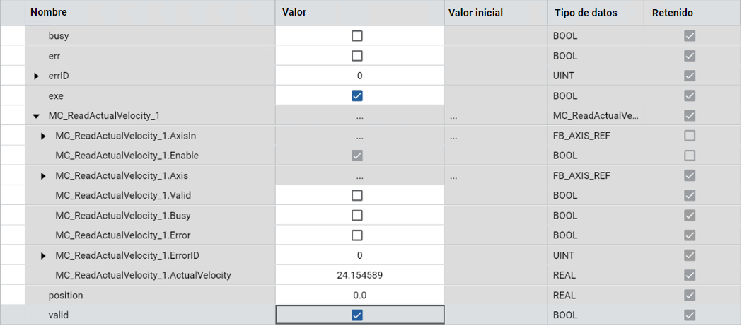 Tabla que muestra los resultados de MC_ReadActualPosition con columnas para nombre, valor, valor inicial, tipo de datos y estado retenido.