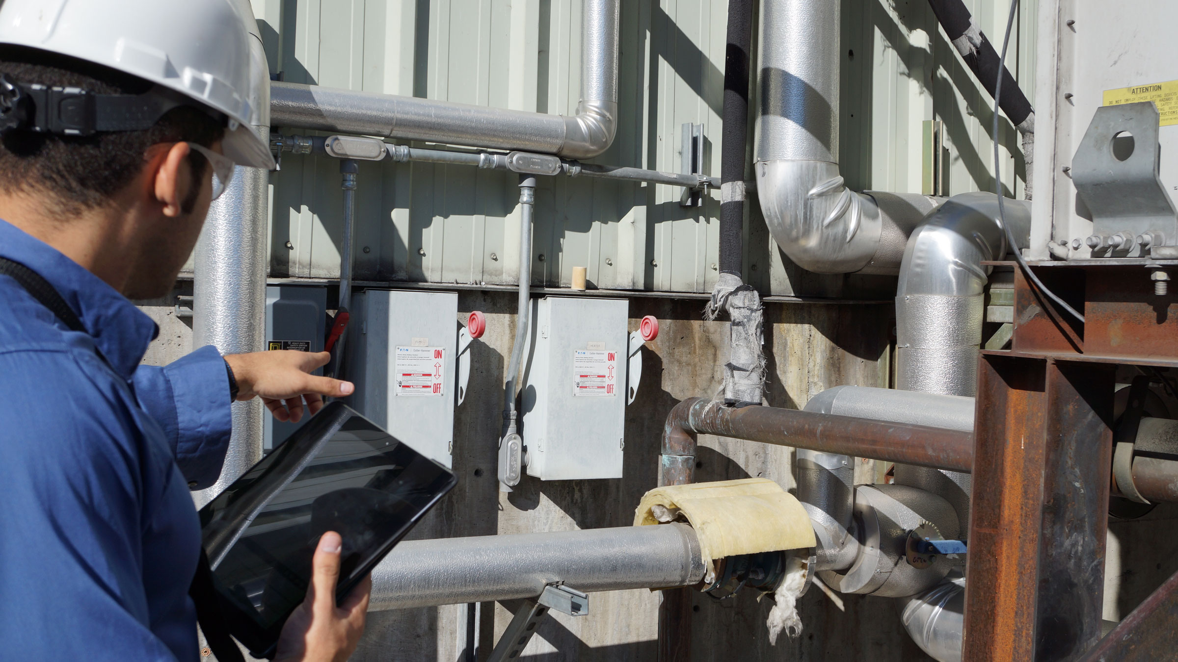 What are the requirements of lockout/tagout? | Rockwell Automation